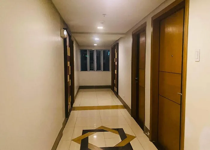 Morgan Bgc Shortwalk2 Venice Mall Free Pool Gym * Manila
