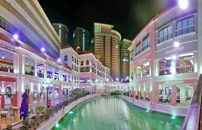 Morgan Bgc Shortwalk2 Venice Mall Free Pool Gym *