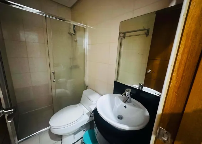 Apartment Morgan Bgc Shortwalk2 Venice Mall Free Pool Gym Manila