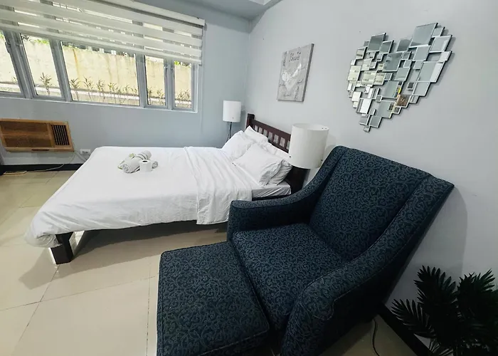 Morgan Bgc Shortwalk2 Venice Mall Free Pool Gym * Manila
