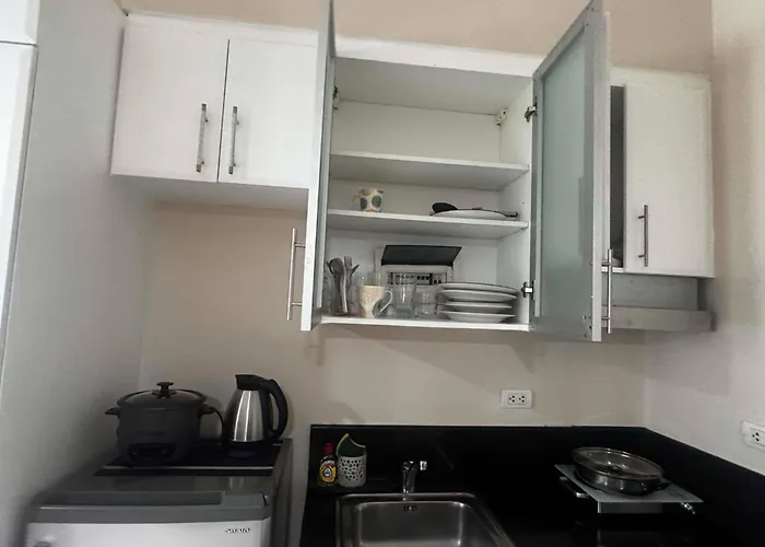 Morgan Bgc Shortwalk2 Venice Mall Free Pool Gym Apartment *